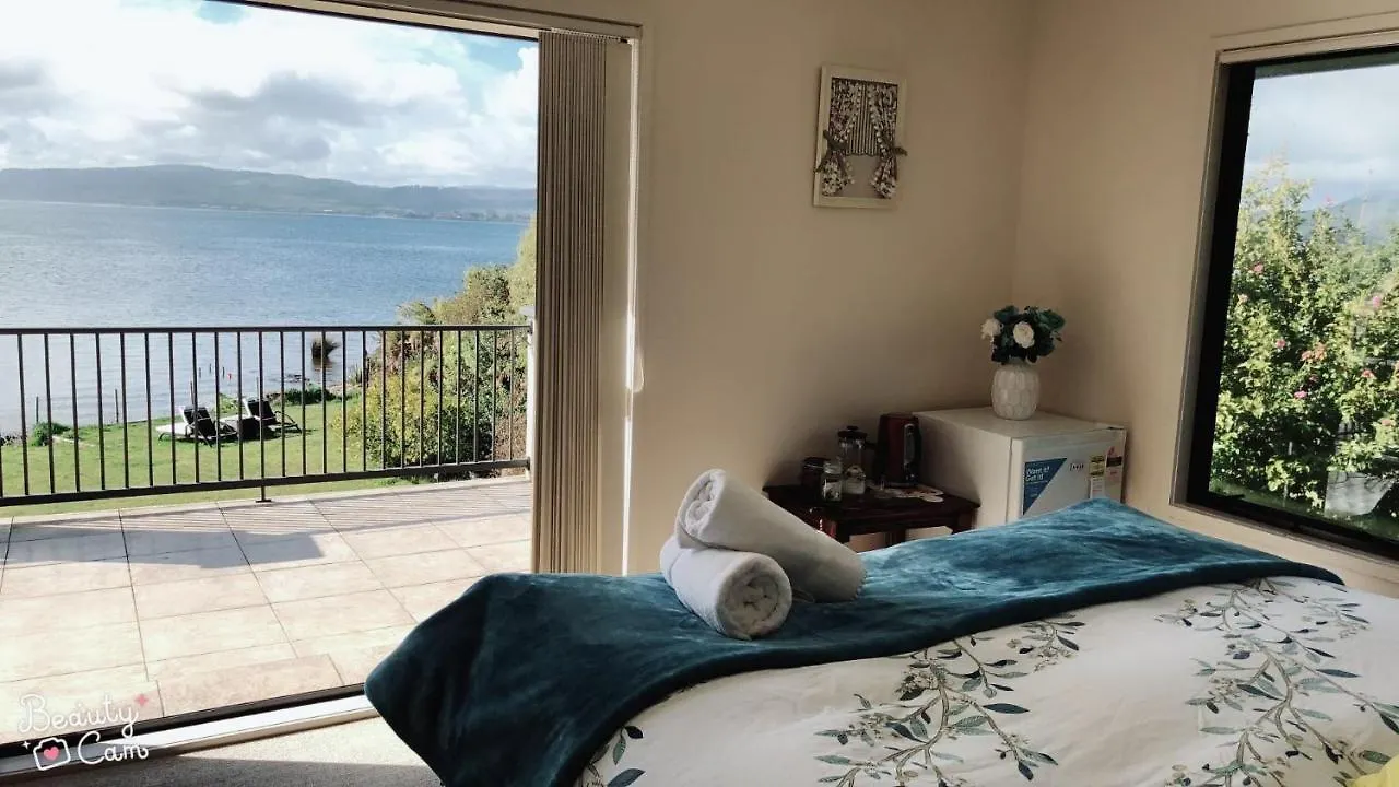 Super Lake Edge Lodge روتوروا
