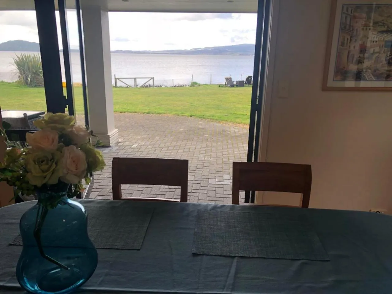 Super Lake Edge Lodge روتوروا
